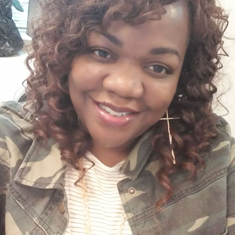 Meet your Posher, Sharon